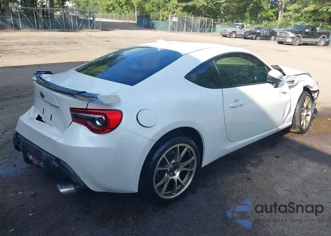 2017 Subaru Brz Limited z USA, uszkodzony, nr VIN JF1ZCAC13H9603823